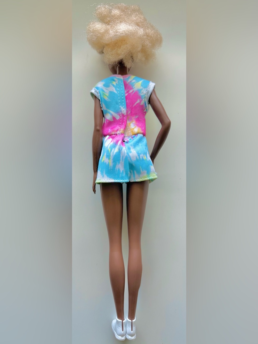 Afro Barbie Fashionistas Doll #180 - Picture 3 of 11